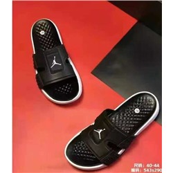 Nike Jordan hydro 8