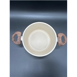 Кастрюля литая со стеклянной крышкой, 2л.