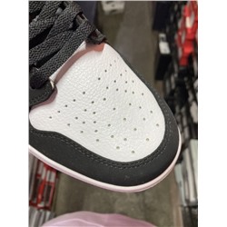 Nike Air Jordan 1