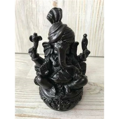 Статуэтка ГАНЕШ БЛАГОСЛОВЛЯЮЩИЙ В ЧЕЛМЕ (смола, высота 11 см.), 1 шт.
