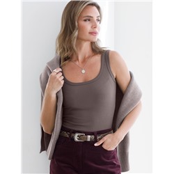 Топ из трикотажа в широкий рубчик