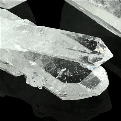 Кристаллы горного хрусталя 60*36*33мм, 70-79г