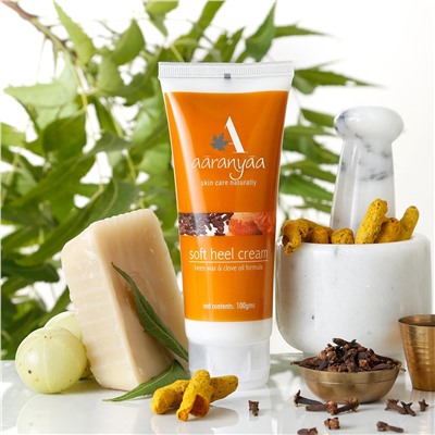 SOFT HEEL Cream, bees wax & clove oil formula, Aaranyaa (СМЯГЧАЮЩИЙ КРЕМ ДЛЯ СТУПНЕЙ с пчелиным воском и маслом гвоздики, Аараньяа), 100 г.