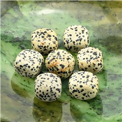 Минерал яшма перепелиная 22*22*17мм, 17-20г.