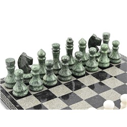 Шахматы подарочные с гравировкой из камня гранит 400*400мм.