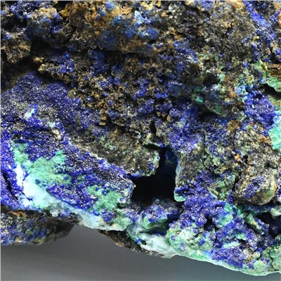 Коллекционный камень азурмалахит 81*64*25мм, 123г