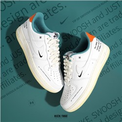 Nike Air Force 1 07