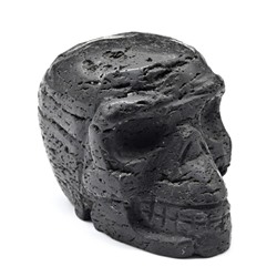 Череп из черной лавы 77*48*59мм, 350г.