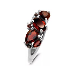 Кольцо из серебра гранат, Лиана
