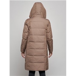 Пальто утепленное молодежное зимнее женское коричневого цвета 52359K