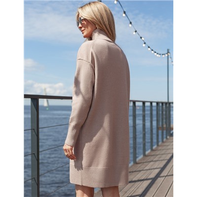 Платье из пряжи с кашемиром