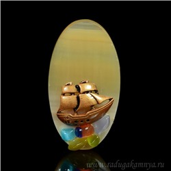 Сувенир магнит, уральские самоцветы "Кораблик" 50*90мм
