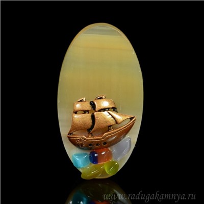 Сувенир магнит, уральские самоцветы "Кораблик" 50*90мм