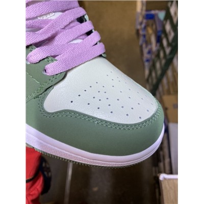 Nike Air Jordan 1