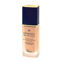CD DIORSKIN ECLAT SATIN FOUND тон крем 202 cameo