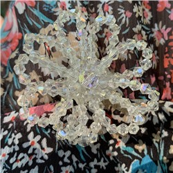 Воздушная брошь из стекляруса «Хрупкий цветок»