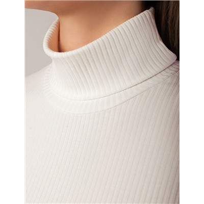 Водолазка из фактурного трикотажа в рубчик