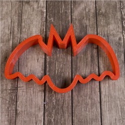 Вырубка для пряника  "Летучая мышь"  пластик, 11 см