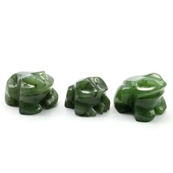 Лягушка из камня нефрит 25*25*20мм