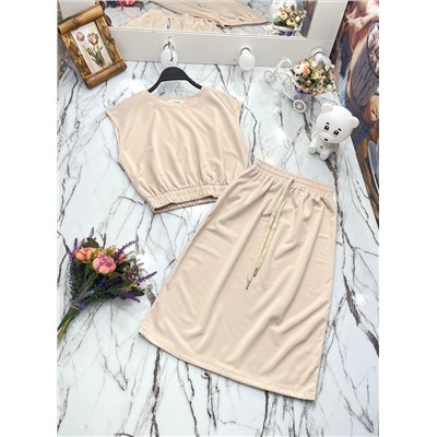 Костюм с юбкой 890327