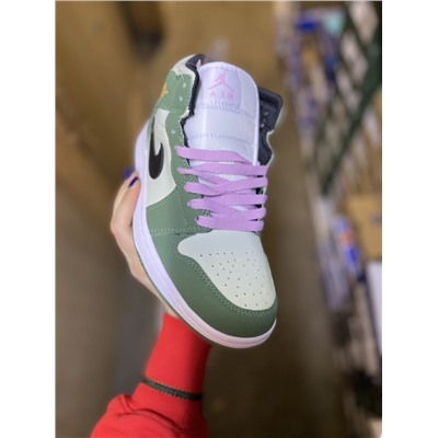 Nike Air Jordan 1