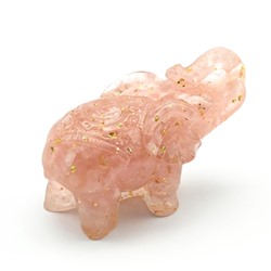 Фигурка из розового кварца и смолы "Слон" 84*40*55мм