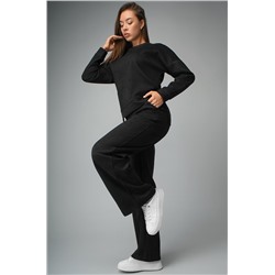 Женский костюм из экозамши Happyfox