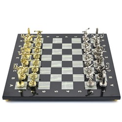 Шахматы подарочные с металлическими фигурами "Метатели дисков", 350*350мм