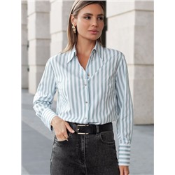 Блузка свободного силуэта с золотистыми пуговицами