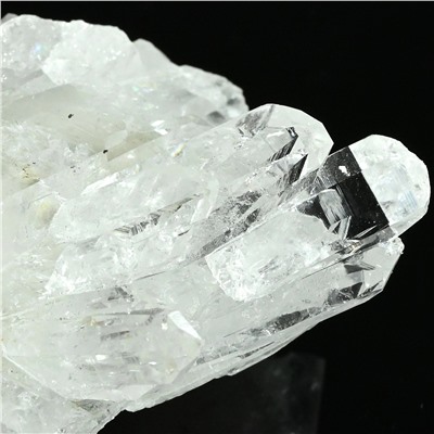 Кристаллы горного хрусталя 75*41*37мм, 140-159г