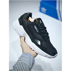 Кроссовки Adidas Falcon W