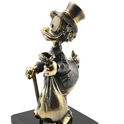 Статуэтка из бронзы "Скрудж" на подставке из долерита 100*100*188мм