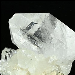 Кристаллы горного хрусталя 84*46*46мм, 200-219г