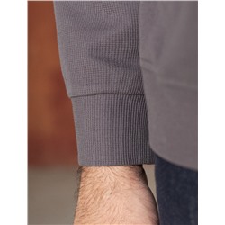 Джемпер легкий из фактурного эластичного трикотажа с принтом