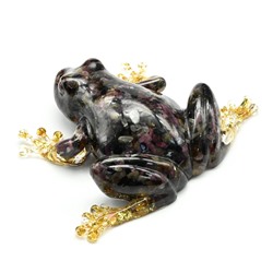 Лягушка из смолы с крошкой турмалина, 100*130*30мм