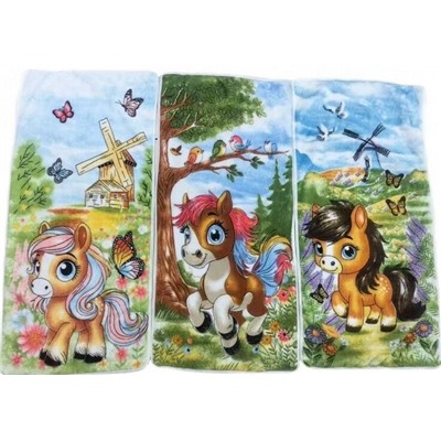 Полотенце из микрофибры "Пони на поляне" с атласной каймой 25*50 см.