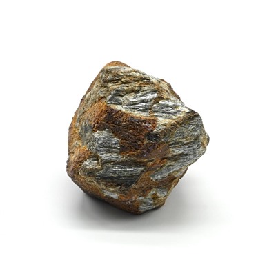Самородный гранат 40*37*31мм, 74г
