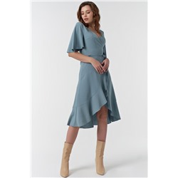 Платье приталенное с воланами миди мятное