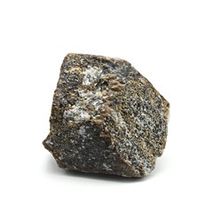 Минерал ставролит 25*24*23мм, 16г (Y)