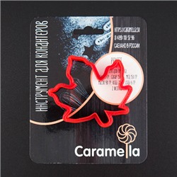 Вырубка для пряника "Кленовый лист" пластик, 8 см