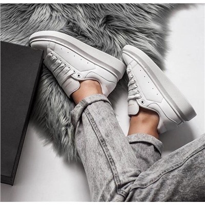 Кроссовки Alexander McQueen white