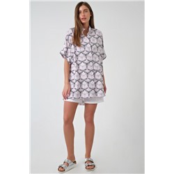 Рубашка летняя оверсайз с коротким рукавом с принтом на белом