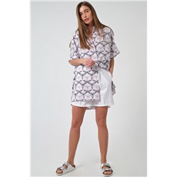 Рубашка летняя оверсайз с коротким рукавом с принтом на белом