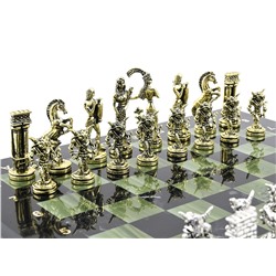 Шахматы подарочные с металлическими фигурами "Минотавр", 350*350мм