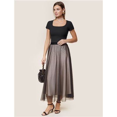 Футболка из трикотажа в широкий рубчик