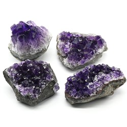 Друза аметистовая 55*35*38мм, 90-99г