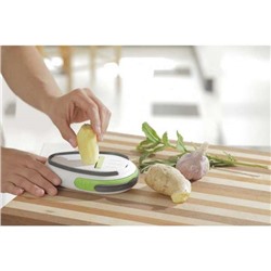 Универсальный пиллер для чеснока и имбиря The Grate Ginger Tool