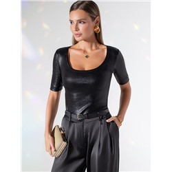 Футболка облегающая из хлопка в рубчик с U вырезом и матовым покрытием металлик