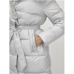 Пальто утепленное с капюшоном и мехом зимнее женское светло-серого цвета 133203SS
