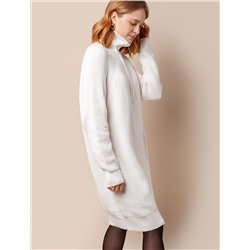 Удлиненный джемпер крупной вязки с узорными линиями и молнией